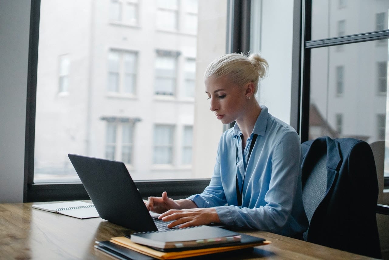 Qué se necesita para crear una tienda online